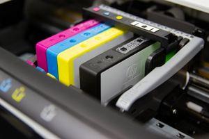 A impressora multifuncional laser colorida a3 é eficiente